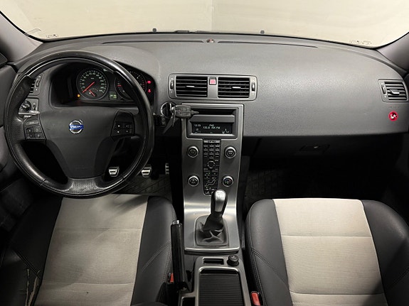 Volvo C30 10 of 16
