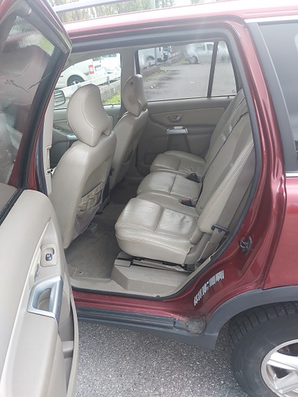 Volvo XC90 4 of 5