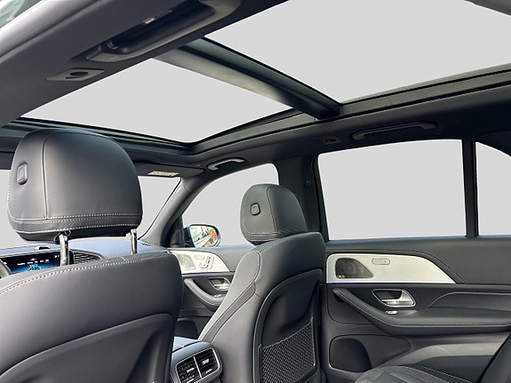 Mercedes-Benz GLE53 19 of 21