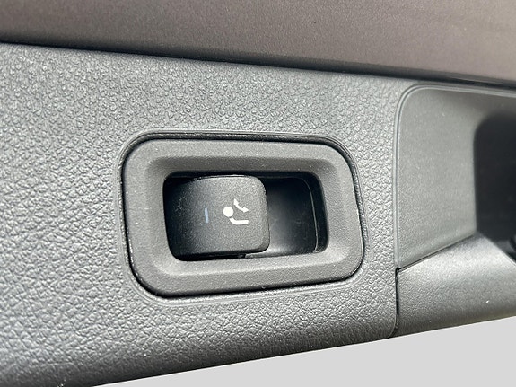 Mercedes-Benz B180 13 of 13