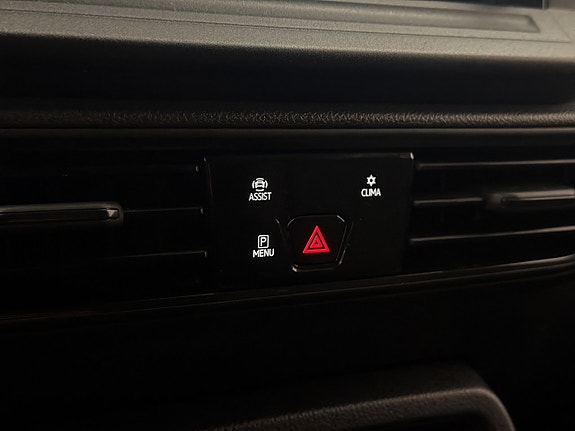Volkswagen Caddy 21 of 30