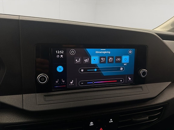 Volkswagen Caddy 24 of 30