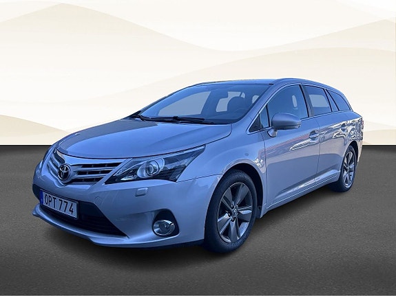 Toyota Avensis 16 of 16