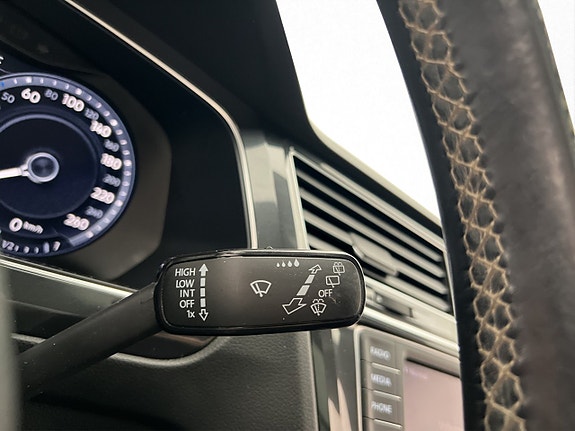Volkswagen Tiguan 26 of 30