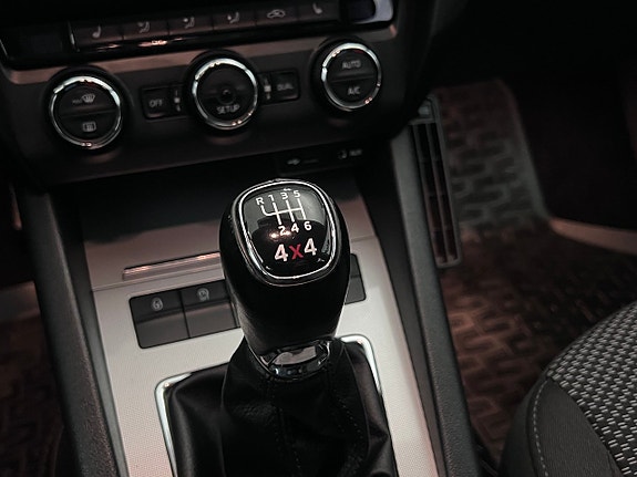 Skoda Octavia 19 of 22