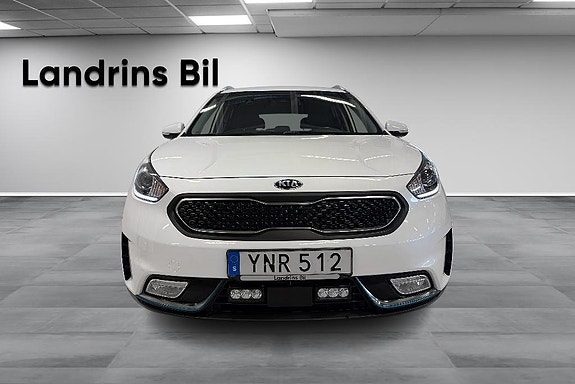 Kia Niro 2 of 19