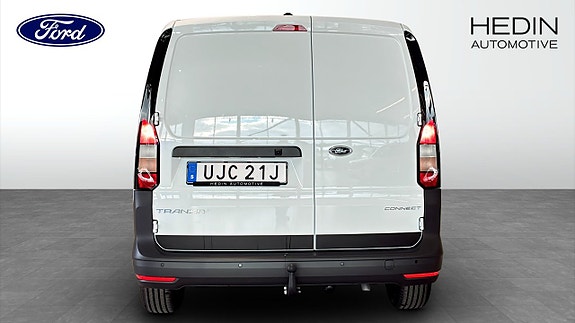 Ford Transit Connect 7 of 9