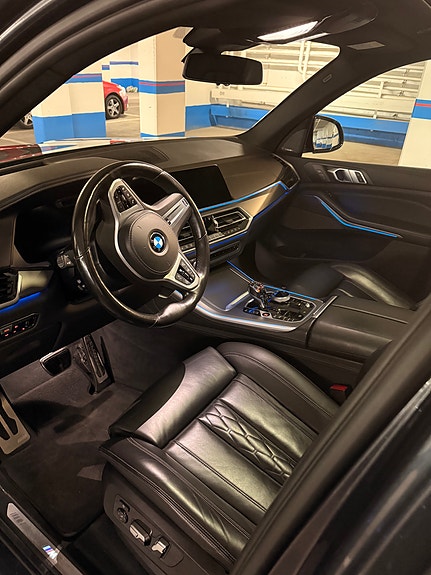 BMW X5 6 of 8
