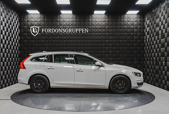 Volvo V60 9 of 24