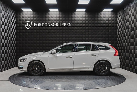 Volvo V60 3 of 24