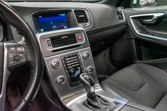 Volvo V60 21 of 24