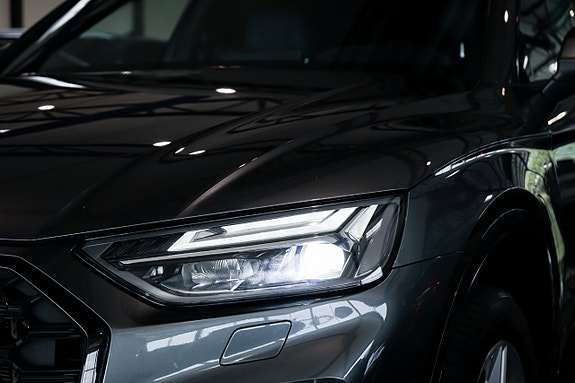 Audi Q5 4 of 27