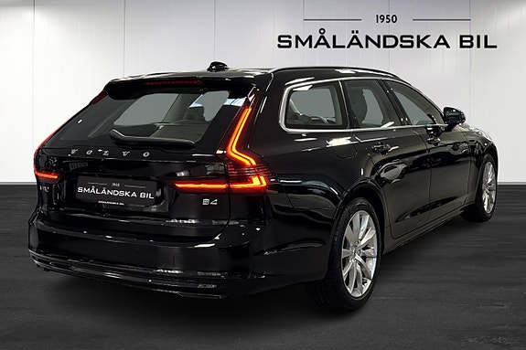 Volvo V90 4 of 19