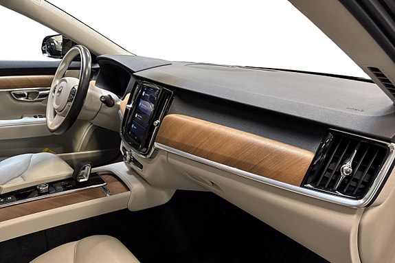 Volvo V90 15 of 19