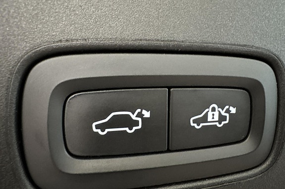 Volvo V90 17 of 19