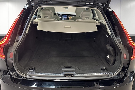 Volvo V90 19 of 19