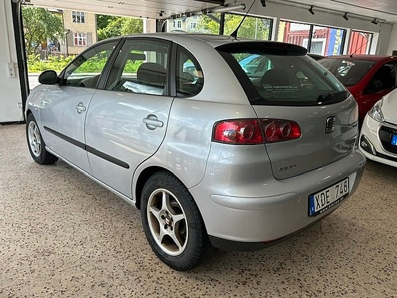 Seat Ibiza 8 of 14