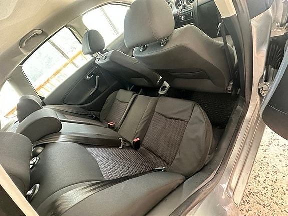 Seat Ibiza 13 of 14