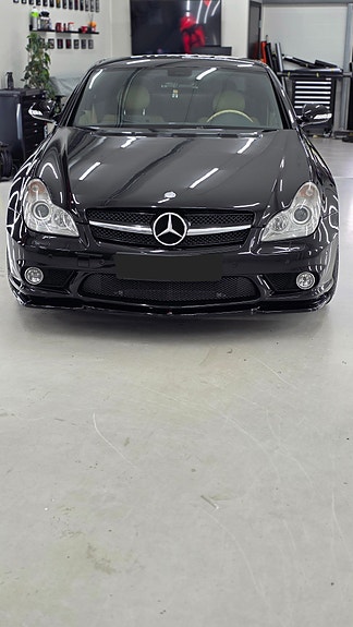Mercedes-Benz CLS55 5 of 12