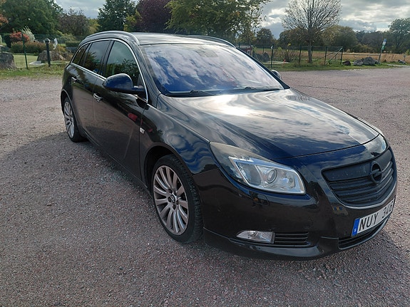 Opel Insignia 2 of 11