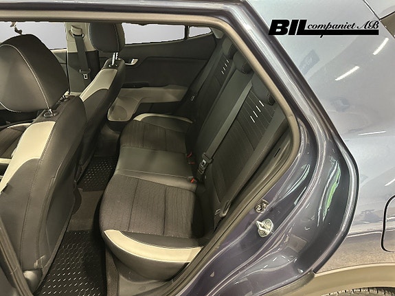 Kia Stonic 9 of 15