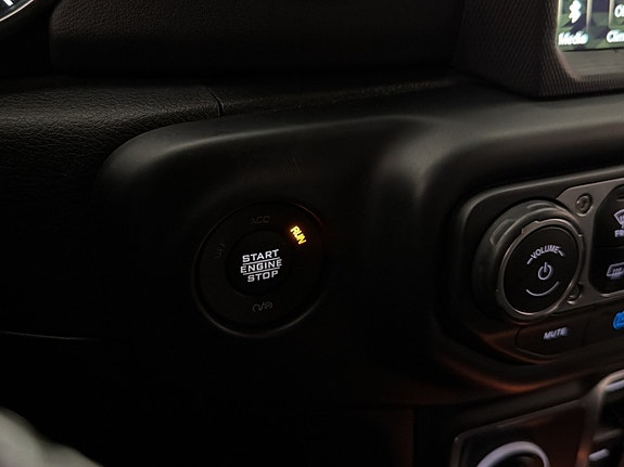 Jeep Wrangler 27 of 30