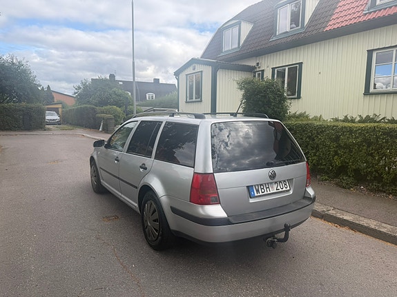Volkswagen Golf IV 4 of 5