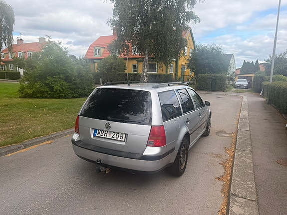 Volkswagen Golf IV 3 of 5