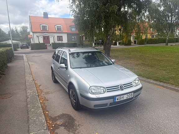 Volkswagen Golf IV 2 of 5