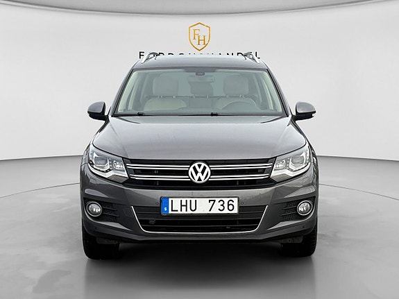 Volkswagen Tiguan 2 of 17