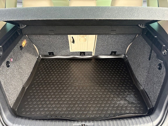 Volkswagen Tiguan 16 of 17