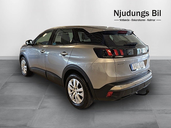 Peugeot 3008 2 of 10