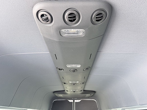 Mercedes-Benz Sprinter 317 9 of 13