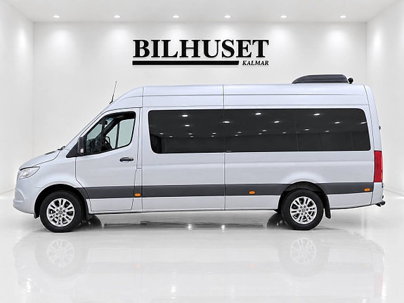 Mercedes-Benz Sprinter 317 2 of 13