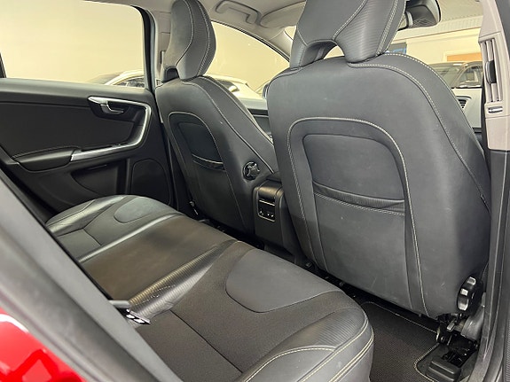 Volvo V60 29 of 29