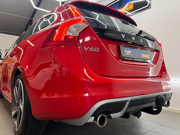Volvo V60 10 of 29