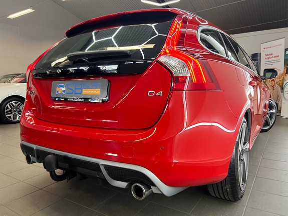 Volvo V60 11 of 29