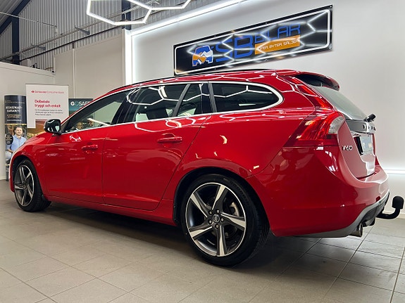 Volvo V60 3 of 29