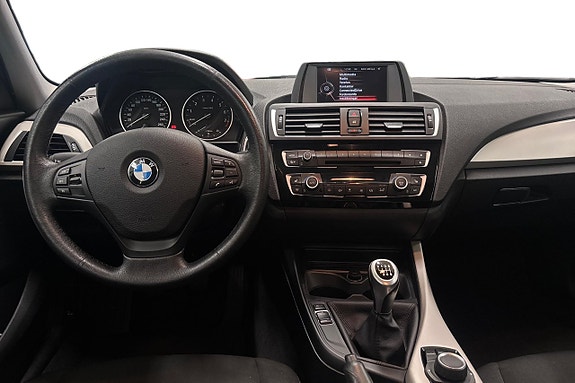 BMW 118i 8 of 18