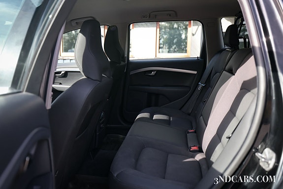 Volvo XC70 9 of 14