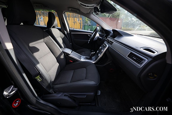 Volvo XC70 10 of 14