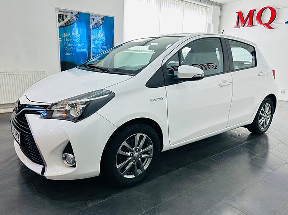 Toyota Yaris 5 of 19