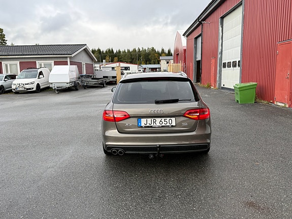 Audi A4 19 of 24