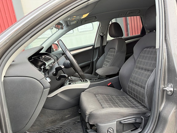 Audi A4 13 of 24