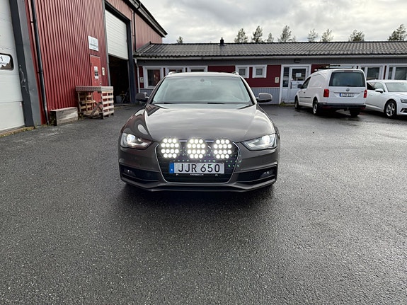Audi A4 10 of 24