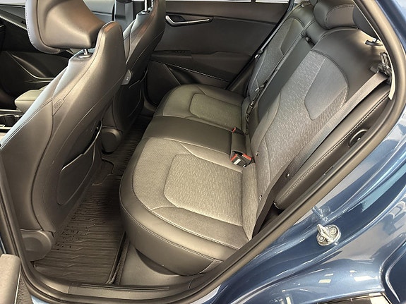 Kia Niro 9 of 17