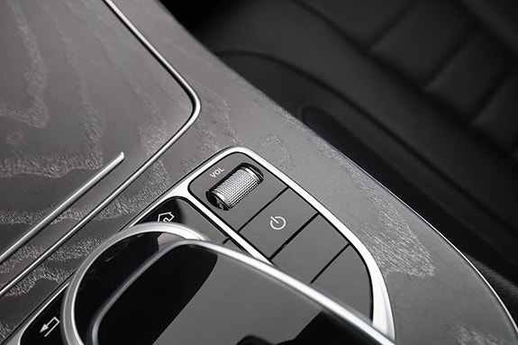 Mercedes-Benz CLS220 d 30 of 30