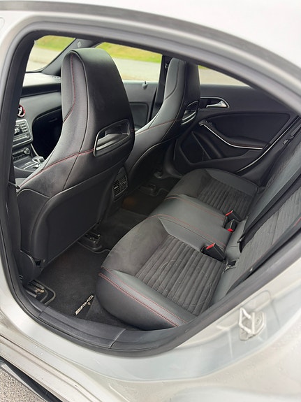 Mercedes-Benz A45 11 of 11