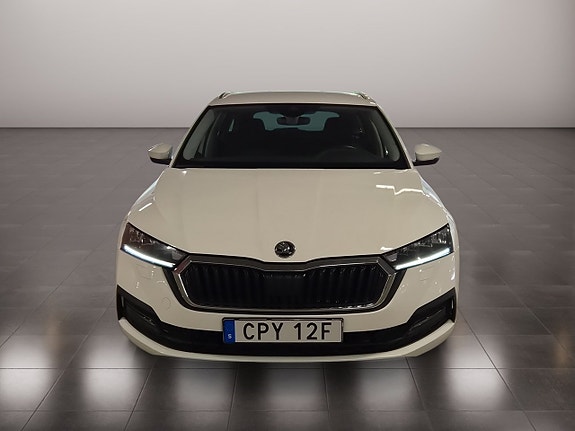 Skoda Octavia 8 of 19