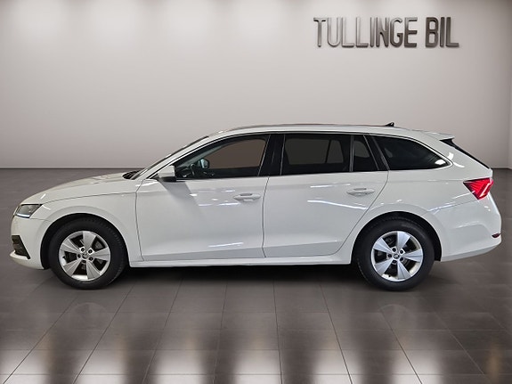 Skoda Octavia 2 of 19